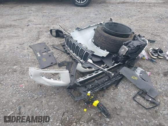 ✅ 2021 Jeep Grand Cherokee Overland • VIN: 1C4RJKDG6M8120190 • Лот: 43414728. Опубликован ранее на IAAI с пробегом 66 646 миль. Бесплатный доступ к архиву аукционных продаж из США и подробный отчёт об истории автомобиля на DreamBid. Изображение 12.