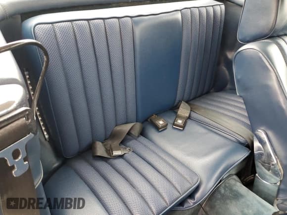 ✅ 1978 Mercedes-Benz SL • VIN: 10704412046634 • Lot: 45017905. Listed on Copart with 133,620 mi. Free auction sales archive from the USA and detailed vehicle history report at DreamBid. Image 10.