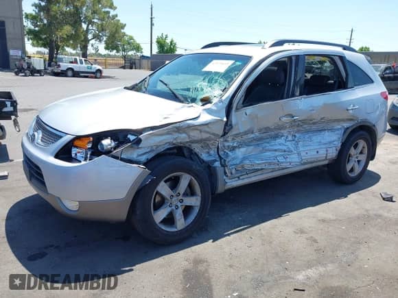 2011 Hyundai Veracruz GLS с VIN KM8NU4CC6BU165873, выставлен на аукционе IAAI как лот 42575695 с пробегом 177 934 миль миль и . История ставок и продаж доступна на DreamBid. Изображение 18.