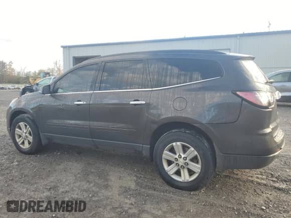 2014 Chevrolet Traverse LT z VIN 1GNKRGKD2EJ106126, wystawiony jako Copart lot #82273195 z przebiegiem 234 917 mil mil oraz Szkoda całkowita • Salvage title. Historia ofert i sprzedaży dostępna na DreamBid. Obrazek 2.
