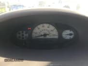 ✅ 2000 Toyota ECHO • VIN: JTDAT1234Y0081332 • Lot: 71708945. Wystawiony na Copart z przebiegiem 214 693 mil. Bezpłatny archiwum sprzedaży aukcyjnych z USA i szczegółowy raport historii pojazdu na DreamBid. Zdjęcie 9.