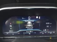 ✅ 2022 Chevrolet Suburban Premier • VIN: 1GNSKFKD2NR285297 • Lot: 43549064. Listed on IAAI with 40,644 mi. Free auction sales archive from the USA and detailed vehicle history report at DreamBid. Image 7.