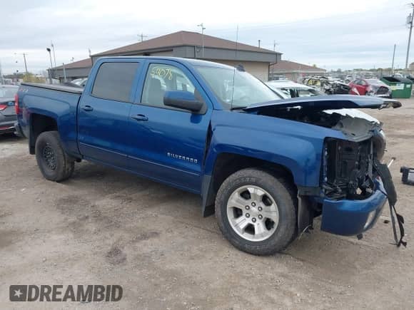 2018 Chevrolet Silverado 1500 LT с VIN 3GCUKREC5JG493870, выставлен на аукционе IAAI как лот 43454078 с пробегом 127 982 миль миль и . История ставок и продаж доступна на DreamBid. Изображение 1.