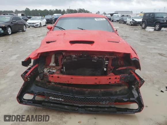 ✅ 2019 Dodge Challenger R/T Scat Pack • VIN: 2C3CDZFJ3KH694658 • Lot: 88994165. Wystawiony na Copart z przebiegiem 27 295 mil. Bezpłatny archiwum sprzedaży aukcyjnych z USA i szczegółowy raport historii pojazdu na DreamBid. Zdjęcie 5.