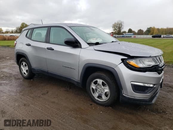 ✅ 2020 Jeep Compass Sport • VIN: 3C4NJCAB1LT187759 • Lot: 90035505. Wystawiony na Copart z przebiegiem 130 992 mil. Bezpłatny archiwum sprzedaży aukcyjnych z USA i szczegółowy raport historii pojazdu na DreamBid. Zdjęcie 4.