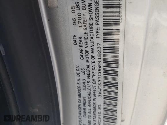 ✅ 2005 Volkswagen Beetle GLS • VIN: 3VWCK31C05M418237 • Lot: 43439375. Listed on Copart with 99,981 mi. Free auction sales archive from the USA and detailed vehicle history report at DreamBid. Image 13.