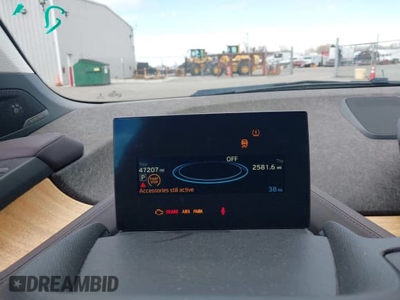 ✅ 2015 BMW i3 • VIN: WBY1Z4C57FV501034 • Lot: 41950152. Listed on IAAI with 47,207 mi. Free auction sales archive from the USA and detailed vehicle history report at DreamBid. Image 7.