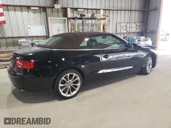 ✅ 2013 Audi A5 Premium Plus • VIN: WAULFAFH4DN013158 • Lot: 69462045. Wystawiony na Copart z przebiegiem 95 430 mil. Bezpłatny archiwum sprzedaży aukcyjnych z USA i szczegółowy raport historii pojazdu na DreamBid. Zdjęcie 3.