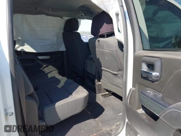 ✅ 2018 Chevrolet Silverado 1500 LT • VIN: 3GCPCREC5JG562700 • Лот: 43426054. Опубликован ранее на IAAI с пробегом 112 318 миль. Бесплатный доступ к архиву аукционных продаж из США и подробный отчёт об истории автомобиля на DreamBid. Изображение 8.