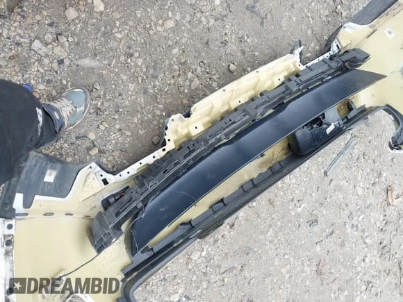 ✅ 2020 Dodge Challenger R/T • VIN: 2C3CDZBT5LH239867 • Лот: 42702099. Опубликован ранее на IAAI с пробегом 28 490 миль. Бесплатный доступ к архиву аукционных продаж из США и подробный отчёт об истории автомобиля на DreamBid. Изображение 12.