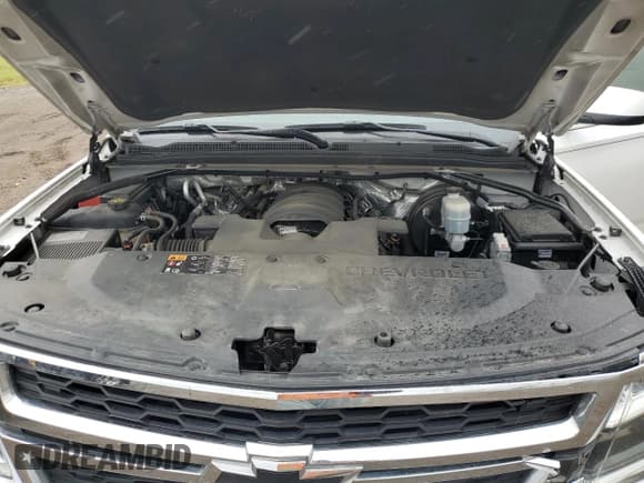 ✅ 2016 Chevrolet Suburban LT • VIN: 1GNSCHKC3GR281696 • Лот: 82717635. Опубликован ранее на Copart с пробегом 108 186 миль. Бесплатный доступ к архиву аукционных продаж из США и подробный отчёт об истории автомобиля на DreamBid. Изображение 12.