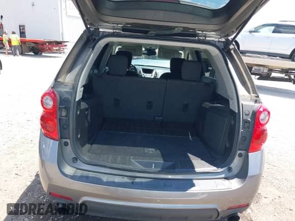 2012 Chevrolet Equinox 1LT with VIN 2GNFLDE58C6375554, listed as a IAAI auction lot 42823711 with 146,823 mi miles and . Bid and sale history available at DreamBid. Image 18.