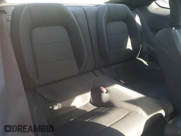 ✅ 2016 Ford Mustang V6 • VIN: 1FA6P8AM6G5214905 • Lot: 81378645. Listed on Copart with 36,623 mi. Free auction sales archive from the USA and detailed vehicle history report at DreamBid. Image 10.