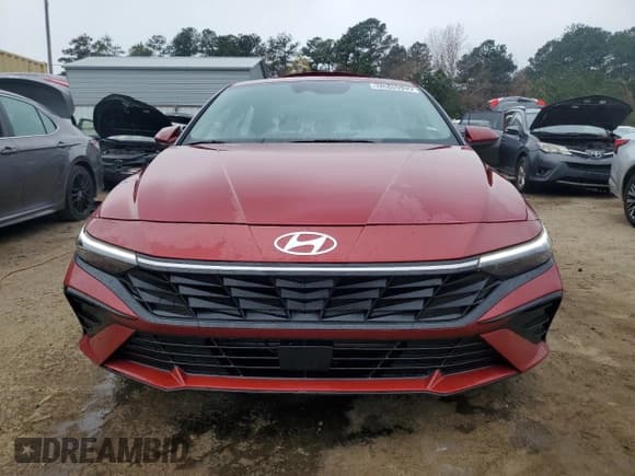 ✅ 2025 Hyundai Elantra SEL Convenience • VIN: KMHLS4DG9SU043376 • Lot: 93846635. Listed on Copart with 5,227 mi. Free auction sales archive from the USA and detailed vehicle history report at DreamBid. Image 5.