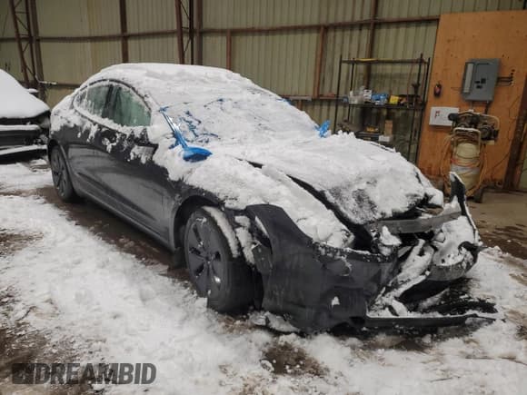 ✅ 2025 Tesla Model 3 Long Range • VIN: 5YJ3E1EA3SF914074 • Lot: 92202755. Listed on Copart with 79,956 mi. Free auction sales archive from the USA and detailed vehicle history report at DreamBid. Image 4.
