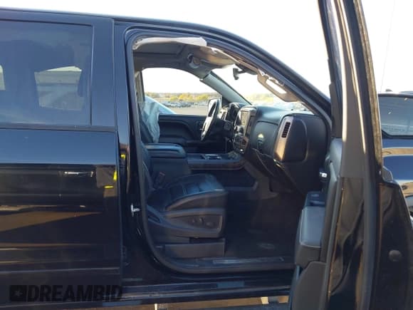 ✅ 2014 GMC Sierra 1500 Denali • VIN: 3GTU2WEJ4EG483351 • Lot: 43632845. Listed on IAAI with 154,614 mi. Free auction sales archive from the USA and detailed vehicle history report at DreamBid. Image 5.