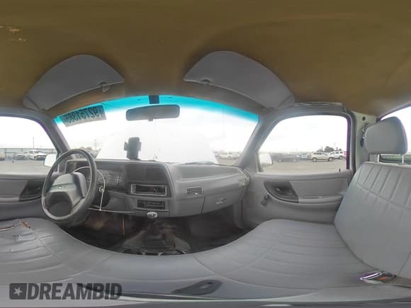 ✅ 1994 Ford Ranger Splash • VIN: 1FTCR10A4RUD74215 • Lot: 92751385. Listed on Copart with 191,692 mi. Free auction sales archive from the USA and detailed vehicle history report at DreamBid. Image 14.