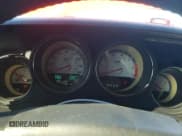 ✅ 2010 Dodge Challenger R/T Classic • VIN: 2B3CJ5DT6AH296779 • Lot: 41515765. Wystawiony na Copart z przebiegiem 97 157 mil. Bezpłatny archiwum sprzedaży aukcyjnych z USA i szczegółowy raport historii pojazdu na DreamBid. Zdjęcie 9.