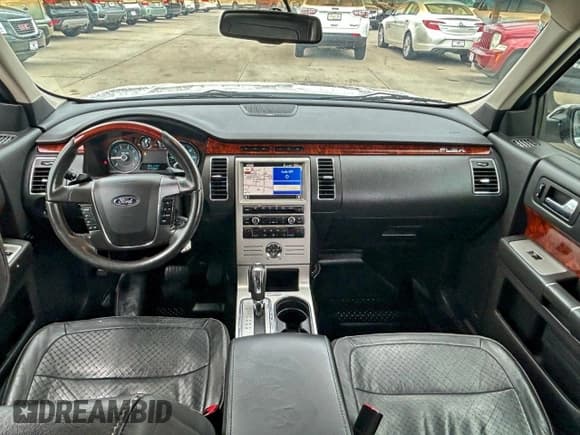 ✅ 2012 Ford Flex Limited • VIN: 2FMHK6DTXCBD16783 • Lot: 95876315. Wystawiony na Copart z przebiegiem 198 621 mil. Bezpłatny archiwum sprzedaży aukcyjnych z USA i szczegółowy raport historii pojazdu na DreamBid. Zdjęcie 9.