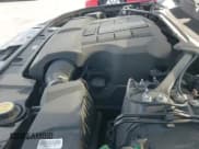 ✅ 2019 Land Rover Range Rover HSE • VIN: SALGS2SV0KA552908 • Lot: 42274154. Listed on IAAI with 95,041 mi. Free auction sales archive from the USA and detailed vehicle history report at DreamBid. Image 20.