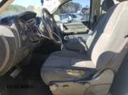 ✅ 2007 Chevrolet Silverado 2500HD 1LT • VIN: 1GCHC23K37F567474 • Lot: 88852875. Wystawiony na Copart z przebiegiem 299 201 mil. Bezpłatny archiwum sprzedaży aukcyjnych z USA i szczegółowy raport historii pojazdu na DreamBid. Zdjęcie 7.