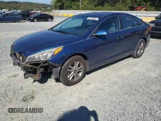 2016 Hyundai Sonata SE z VIN 5NPE24AF5GH364535, wystawiony jako Copart lot #82239985 z przebiegiem 156 217 mil mil oraz Szkoda całkowita • Salvage title. Historia ofert i sprzedaży dostępna na DreamBid. Obrazek 1.