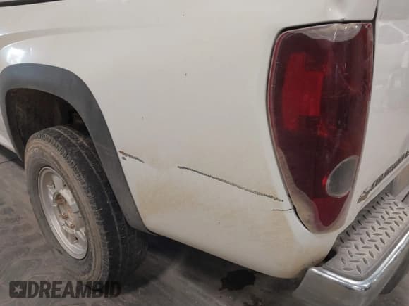 ✅ 2004 Chevrolet Colorado LS Z71 • VIN: 1GCDT196048194302 • Lot: 41407229. Listed on IAAI with 424,834 mi. Free auction sales archive from the USA and detailed vehicle history report at DreamBid. Image 12.