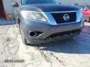 ✅ 2014 Nissan Pathfinder SL • VIN: 5N1AR2MN1EC637623 • Lot: 41428990. Listed on IAAI with 227,301 mi. Free auction sales archive from the USA and detailed vehicle history report at DreamBid. Image 6.