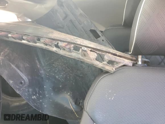 ✅ 2025 Volkswagen Atlas SEL Premium R-Line • VIN: 1V2FR2CA0SC555787 • Lot: 87387475. Listed on Copart with 9,956 mi. Free auction sales archive from the USA and detailed vehicle history report at DreamBid. Image 10.