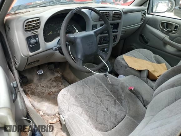 ✅ 2000 GMC Sonoma SLS • VIN: 1GTCS1943Y8123856 • Lot: 65937544. Listed on Copart with 158,769 mi. Free auction sales archive from the USA and detailed vehicle history report at DreamBid. Image 8.