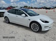 ✅ 2023 Tesla Model 3 • VIN: 5YJ3E1EA1PF514697 • Lot: 55677005. Wystawiony na Copart z przebiegiem 25 428 mil. Bezpłatny archiwum sprzedaży aukcyjnych z USA i szczegółowy raport historii pojazdu na DreamBid. Zdjęcie 4.