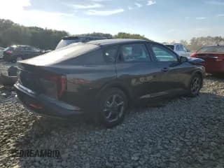 ✅ 2025 Kia K4 LXS • VIN: 3KPFT4DE5SE125262 • Лот: 84629595. Опубликован ранее на Copart с пробегом 4 778 миль. Бесплатный доступ к архиву аукционных продаж из США и подробный отчёт об истории автомобиля на DreamBid. Изображение 3.