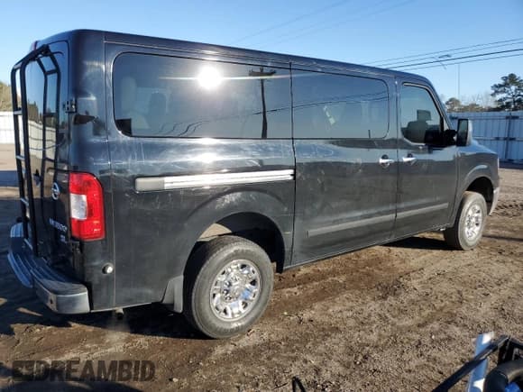 ✅ 2020 Nissan NV 3500 HD SL • VIN: 5BZAF0AA1LN850897 • Lot: 89356515. Wystawiony na Copart z przebiegiem 66 694 mil. Bezpłatny archiwum sprzedaży aukcyjnych z USA i szczegółowy raport historii pojazdu na DreamBid. Zdjęcie 3.