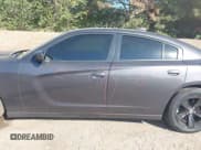 ✅ 2015 Dodge Charger SXT • VIN: 2C3CDXHG0FH901745 • Лот: 43451643. Опубликован ранее на IAAI с пробегом 133 265 миль. Бесплатный доступ к архиву аукционных продаж из США и подробный отчёт об истории автомобиля на DreamBid. Изображение 14.