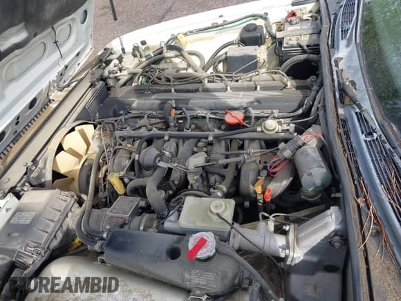 ✅ 1989 Jaguar XJ • VIN: SAJHY1541KC567978 • Lot: 42153607. Listed on IAAI with 74,202 mi. Free auction sales archive from the USA and detailed vehicle history report at DreamBid. Image 10.