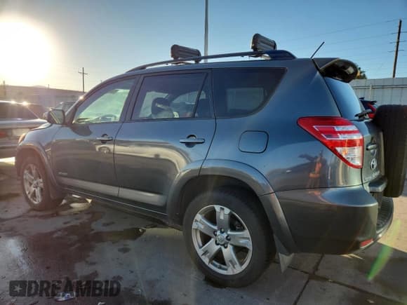 ✅ 2010 Toyota RAV4 Sport • VIN: JTMRF4DVXAD030703 • Lot: 93068455. Listed on Copart with 176,700 mi. Free auction sales archive from the USA and detailed vehicle history report at DreamBid. Image 2.