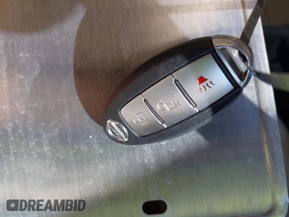 ✅ 2015 Nissan Rogue S • VIN: KNMAT2MT6FP527231 • Лот: 43633859. Опубликован ранее на IAAI с пробегом 83 099 миль. Бесплатный доступ к архиву аукционных продаж из США и подробный отчёт об истории автомобиля на DreamBid. Изображение 11.