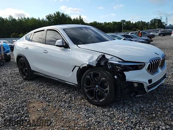 ✅ 2023 BMW X6 xDrive40i • VIN: 5UXCY6C06P9N58248 • Лот: 64719515. Опубликован ранее на Copart с пробегом Не указан. Бесплатный доступ к архиву аукционных продаж из США и подробный отчёт об истории автомобиля на DreamBid. Изображение 14.