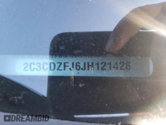 ✅ 2018 Dodge Challenger R/T Scat Pack • VIN: 2C3CDZFJ6JH121428 • Lot: 66690163. Wystawiony na Copart z przebiegiem Nie podano. Bezpłatny archiwum sprzedaży aukcyjnych z USA i szczegółowy raport historii pojazdu na DreamBid. Zdjęcie 12.