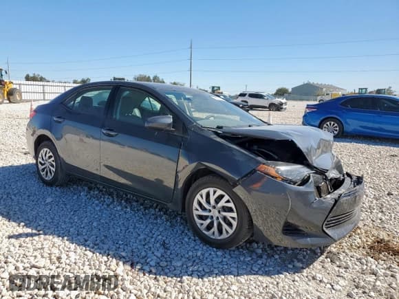 ✅ 2017 Toyota Corolla LE • VIN: 2T1BURHE3HC912530 • Lot: 90677105. Wystawiony na Copart z przebiegiem 87 578 mil. Bezpłatny archiwum sprzedaży aukcyjnych z USA i szczegółowy raport historii pojazdu na DreamBid. Zdjęcie 4.