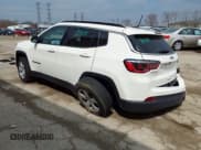 ✅ 2019 Jeep Compass Latitude • VIN: 3C4NJCBB8KT851536 • Lot: 41457424. Listed on IAAI with 25,282 mi. Free auction sales archive from the USA and detailed vehicle history report at DreamBid. Image 3.