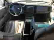 2002 Dodge Dakota SLT z VIN 1B7HL48N52S632677, wystawiony jako Copart lot #76509804 z przebiegiem 241 947 mil mil oraz Szkoda całkowita • Salvage title. Historia ofert i sprzedaży dostępna na DreamBid. Obrazek 8.