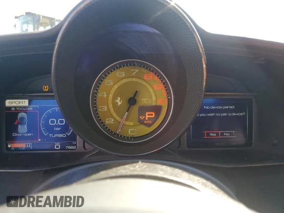 ✅ 2018 Ferrari 488 • VIN: ZFF80AMAXJ0237612 • Лот: 68225655. Опубликован ранее на Copart с пробегом 12 845 миль. Бесплатный доступ к архиву аукционных продаж из США и подробный отчёт об истории автомобиля на DreamBid. Изображение 9.