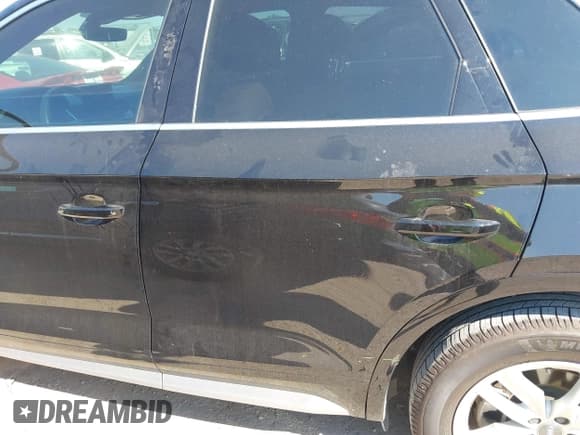 ✅ 2020 Audi Q5 Premium • VIN: WA1ANAFY7L2066850 • Lot: 43399399. Wystawiony na IAAI z przebiegiem 66 335 mil. Bezpłatny archiwum sprzedaży aukcyjnych z USA i szczegółowy raport historii pojazdu na DreamBid. Zdjęcie 15.