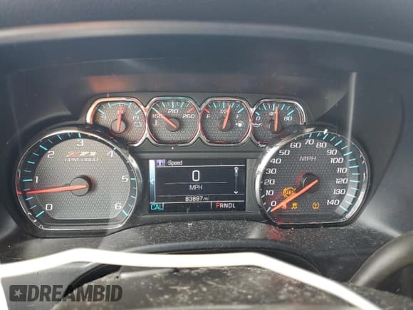 ✅ 2019 Chevrolet Silverado 1500 LT • VIN: 2GCVKPEC9K1165497 • Lot: 87047545. Wystawiony na Copart z przebiegiem 83 897 mil. Bezpłatny archiwum sprzedaży aukcyjnych z USA i szczegółowy raport historii pojazdu na DreamBid. Zdjęcie 9.