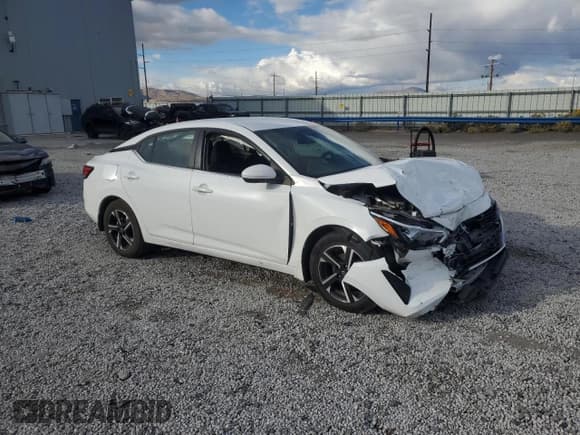 ✅ 2024 Nissan Sentra SV • VIN: 3N1AB8CV2RY236756 • Lot: 84469245. Listed on Copart with 13,872 mi. Free auction sales archive from the USA and detailed vehicle history report at DreamBid. Image 4.
