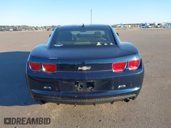 ✅ 2011 Chevrolet Camaro 1LT • VIN: 2G1FB1EDXB9100324 • Lot: 43387690. Wystawiony na IAAI z przebiegiem 45 498 mil. Bezpłatny archiwum sprzedaży aukcyjnych z USA i szczegółowy raport historii pojazdu na DreamBid. Zdjęcie 16.