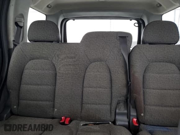 ✅ 2005 Ford Explorer XLS • VIN: 1FMZU62K95UA75594 • Lot: 87932895. Listed on Copart with 248,661 mi. Free auction sales archive from the USA and detailed vehicle history report at DreamBid. Image 10.