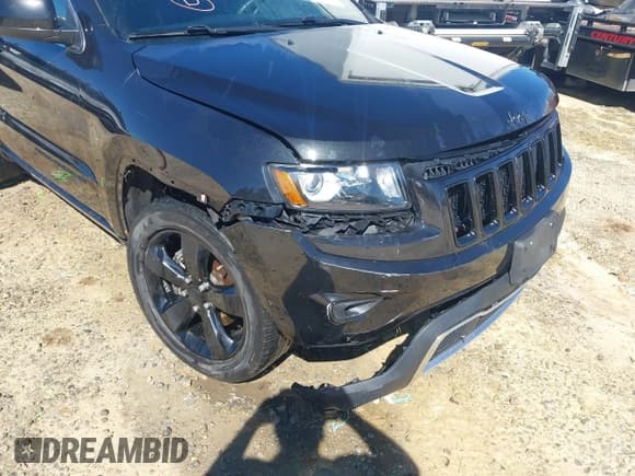 ✅ 2015 Jeep Grand Cherokee Altitude • VIN: 1C4RJFAG5FC121844 • Лот: 43084124. Опубликован ранее на IAAI с пробегом 142 612 миль. Бесплатный доступ к архиву аукционных продаж из США и подробный отчёт об истории автомобиля на DreamBid. Изображение 6.