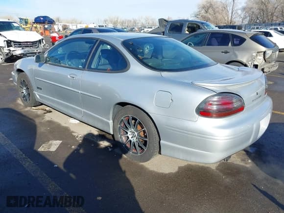 ✅ 2001 Pontiac Grand Prix GTP • VIN: 1G2WR12161F183418 • Лот: 41640223. Опубликован ранее на IAAI с пробегом 201 965 миль. Бесплатный доступ к архиву аукционных продаж из США и подробный отчёт об истории автомобиля на DreamBid. Изображение 3.
